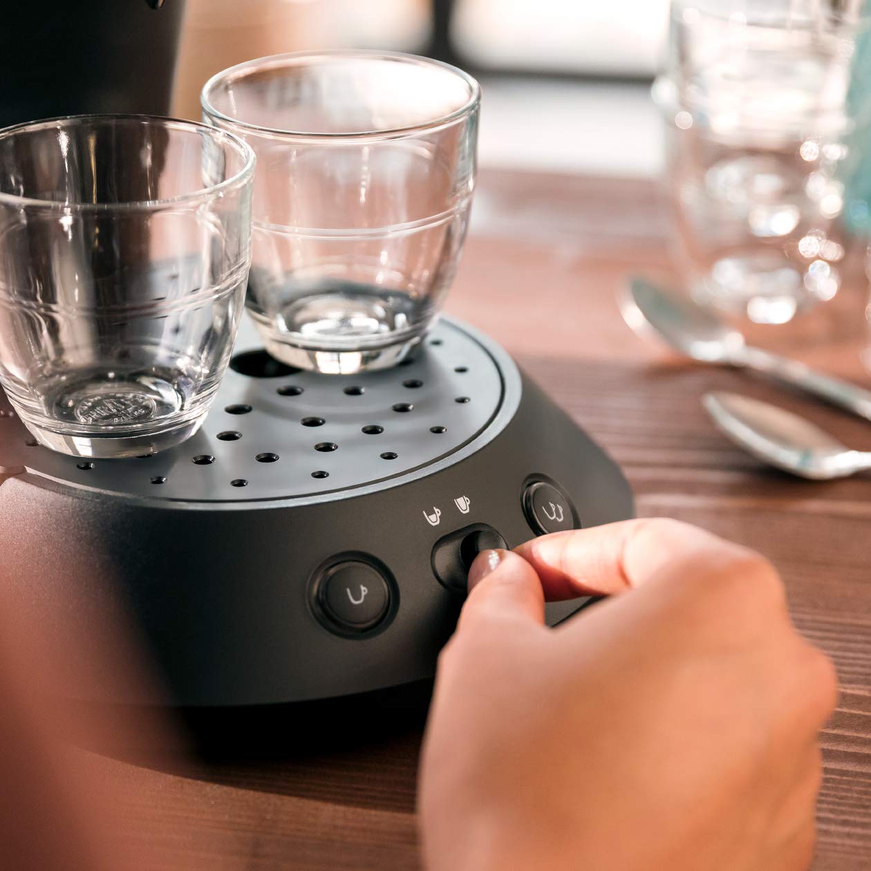 Cafetière à Dosette SENSEO Original Plus Noir Intense CSA210/61